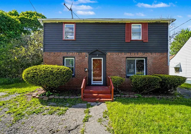 1st image of 533 E 12 St, Flint, MI 48503 | MLS# 5050207346