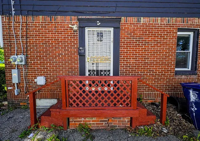 Listing Photo 3 - Condo for sale in building located at 533 E 12th St, Flint, MI 48503