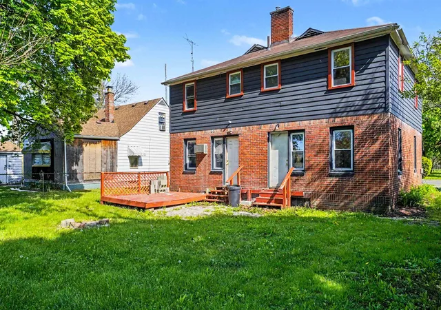 Listing Photo 5 - Condo for sale in building located at 533 E 12th St, Flint, MI 48503