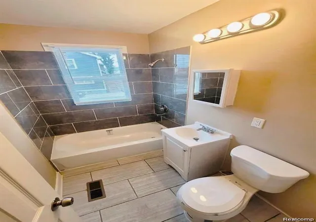 Photo 4 of Multi family home for sale at 16914 Monica St, Detroit, MI 48221 | MLS# 20261034096 | Listing updated on 2026-07-06