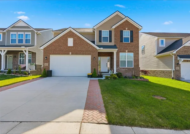 Homes for sale in Lyon Charter Township Oakland, MI | 20975 Calabrese Dr, Lyon Charter Township Oakland, MI 48178 | MLS# 20261034125