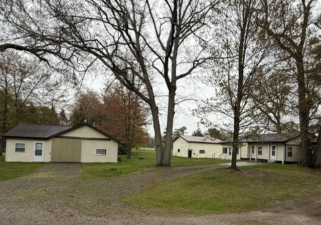 2nd image of 4866 Mikes Dr, Caseville, MI 48725 | MLS# 5050207353