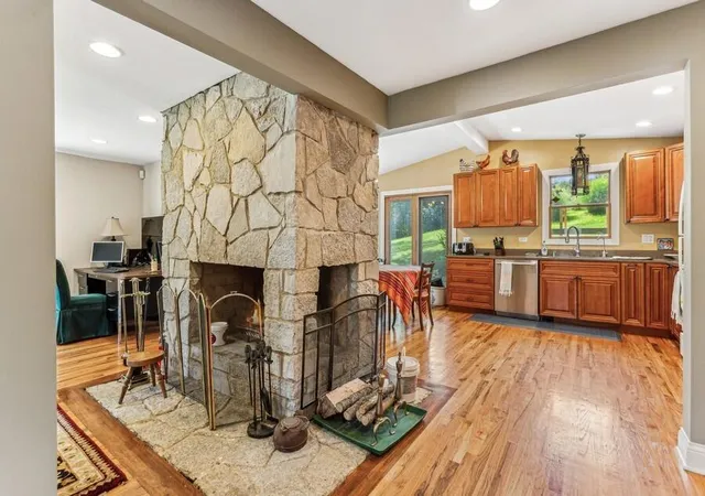 Photo 3 of Single family home for sale at 6460 E Galien Buchanan Rd, Buchanan, MI 49107 | MLS# 69026021774 | Listing updated on 2026-09-02