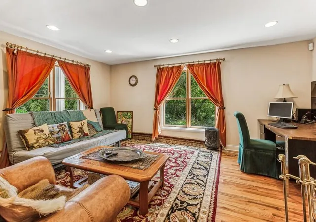 Photo 4 of Single family home for sale at 6460 E Galien Buchanan Rd, Buchanan, MI 49107 | MLS# 69026021774 | Listing updated on 2026-09-02