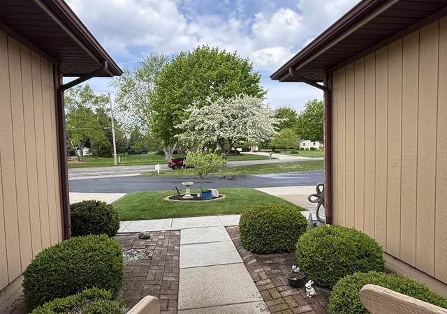 Photo 3 of Condo for sale at 589 Churchgrove Rd, Frankenmuth, MI 48734 | MLS# 61050207383 | Listing updated on 2026-08-18