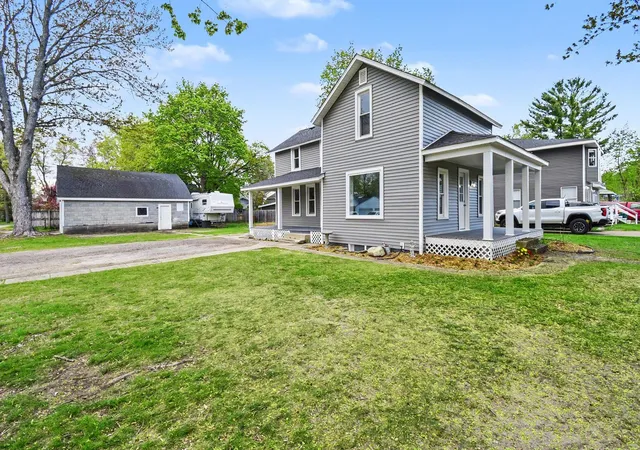 1st image of 601 N Arcade St, Gladwin, MI 48624 | MLS# 79080068153