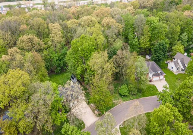 Photo 2 of Single family home for sale at 3025 Bryn Mawr Dr, Portage, MI 49024 | MLS# 66026021890 | Listing updated on 2026-05-13