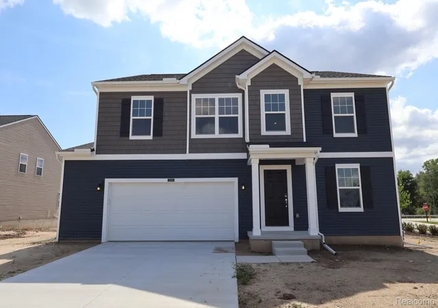 Photo 1 of Single family home for sale at 34398 Sandpiper Ct, New Baltimore, MI 48047 | MLS# 20261034357 | Listing updated on 2026-09-02
