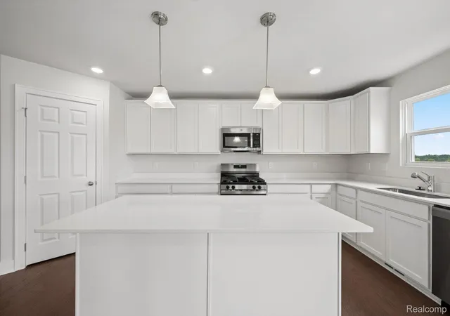 Photo 4 of Single family home for sale at 647 Harvest Way, Chelsea City Washtenaw, MI 48118 | MLS# 20261034416 | Listing updated on 2026-09-13