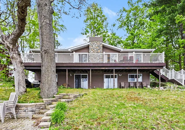 2nd image of 86500 60th St, Decatur, MI 49045 | MLS# 69026021931