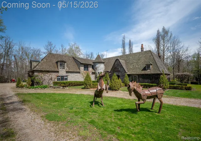 Homes for sale in Deckerville, MI | 3625 Maple Grove Rd, Deckerville, MI 48427 | MLS# 20261034522
