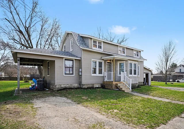 Photo 3 of Multi family home for sale at 229 Union St, Lawton, MI 49065 | MLS# 66026021998 | Listing updated on 2026-08-25