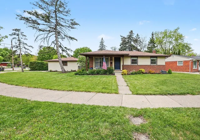 2nd image of 3621 Eli Rd, Ann Arbor, MI 48104 | MLS# 81026022008