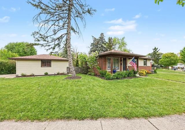 4th image of 3621 Eli Rd, Ann Arbor, MI 48104 | MLS# 81026022008