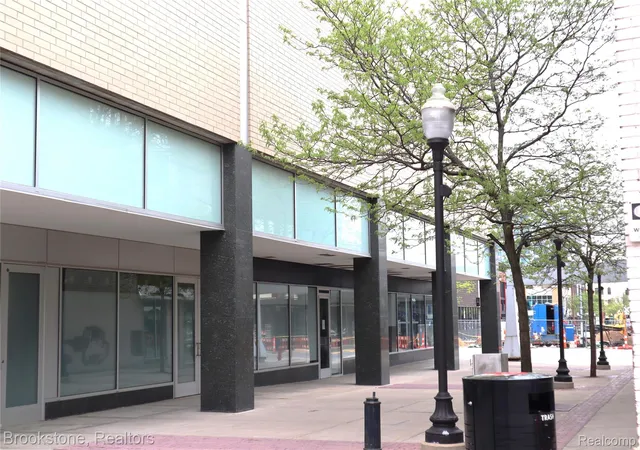 Photo 2 of Condo for sale at 432 Washington Ave #1304, Royal Oak, MI 48067 | MLS# 20261034577 | Listing updated on 2026-07-17