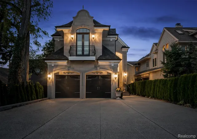 Photo 2 of Mansion for sale at 2390 Walnut Lake Rd, West Bloomfield, MI 48323 | MLS# 20261034603 | Listing updated on 2026-07-06
