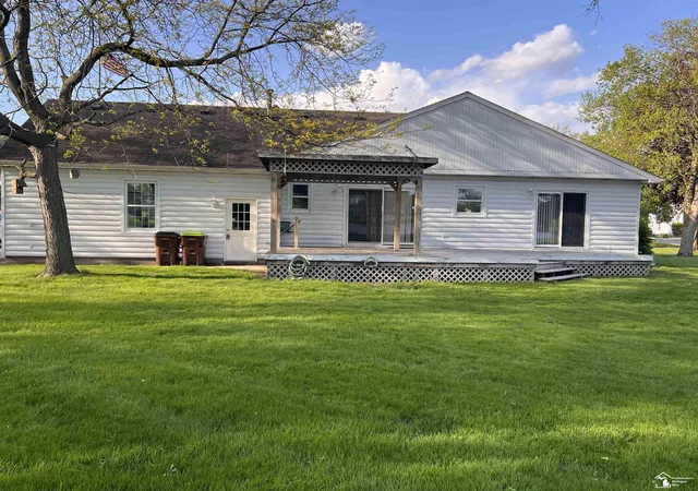 Photo 2 of Single family home for sale at 1855 N Custer Rd, Monroe, MI 48162 | MLS# 57050207476 | Listing updated on 2026-07-13