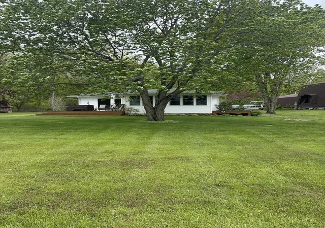 Photo 1 of Sale Pending at 2611 Nottawa Lake Dr, Tekonsha Township Calhoun, MI 49068 | MLS# 64026022131 | Listing updated on 2026-07-09