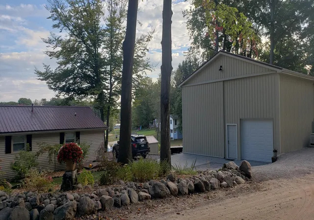 3rd image of 302 & 304 Eastland Dr, Rose Lake Township Osceola, MI 49655 | MLS# 81026022188