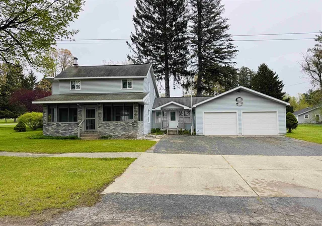 Photo 1 of Single family home for sale at 408 Garfield St, Luther, MI 49656 | MLS# 78080068211 | Listing updated on 2026-08-17