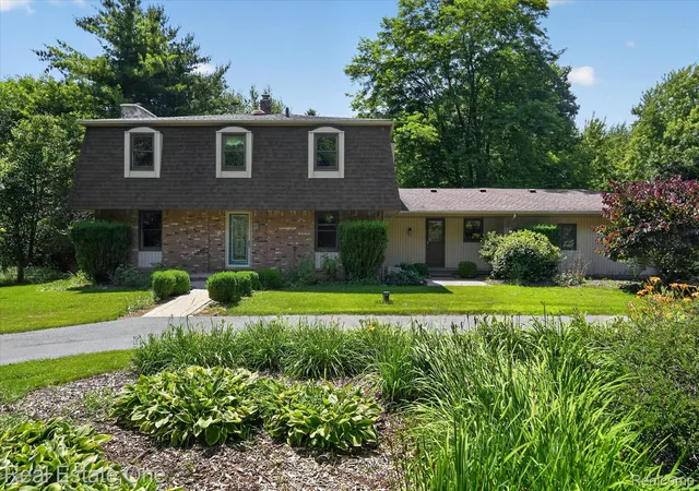 1st image of 6039 Fish Lake Rd, Holly, MI 48442 | MLS# 20261034768
