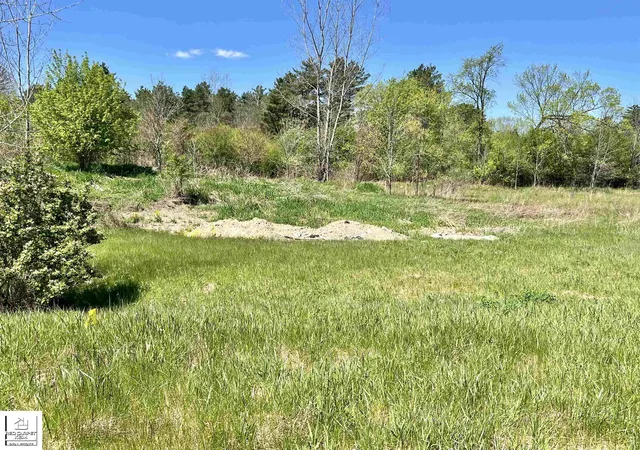 4th image of 1450 Cal Dr, Davison, MI 48423 | MLS# 5050207567
