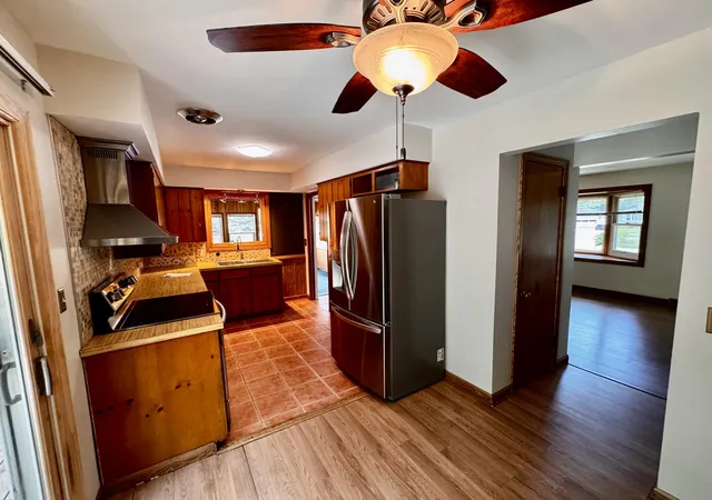 Photo 3 of Single family home for sale at 19105 Glendale Cir, Spring Lake, MI 49456 | MLS# 71026022265 | Listing updated on 2026-07-17