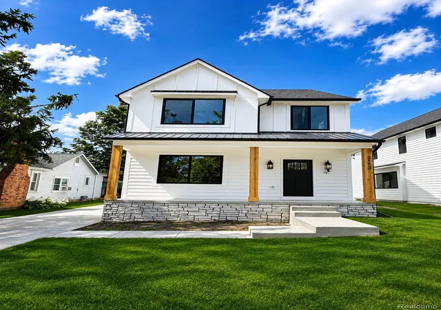 Photo 1 of Single family home for sale at 3153 Ellwood Ave, Berkley, MI 48072 | MLS# 20261034830 | Listing updated on 2026-08-31