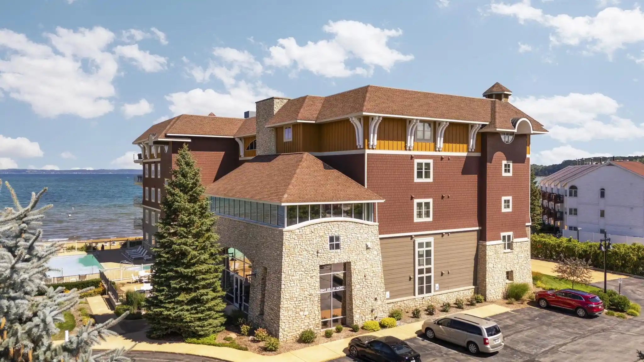Listing Photo 1 - Condo for sale in 1941 N Us 31 located at 1941 N Us 31, Traverse City, MI 49686 - Unit 1941 N US 31