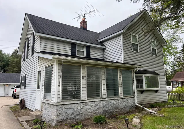 Homes for sale in Lapeer Township Lapeer, MI | 25 W Hunters Creek Rd, Lapeer Township Lapeer, MI 48446 | MLS# 20261034919