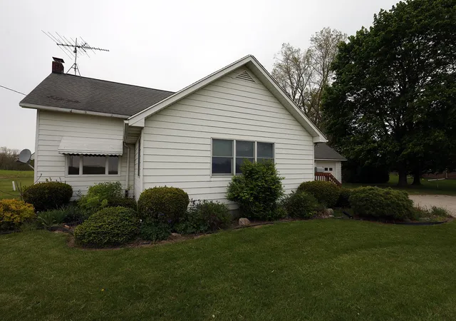 Homes for sale in Saline Township Washtenaw, MI | 6740 Austin Rd, Saline Township Washtenaw, MI 48176 | MLS# 81026022461