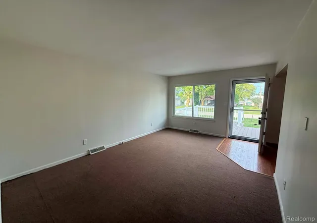 Photo 4 of Single family home for sale at 8541 Adams St, Port Austin, MI 48467 | MLS# 20261035021 | Listing updated on 2026-09-01