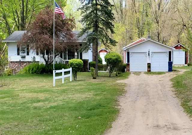 Homes for sale in Trowbridge Township Allegan, MI | 2503 111th Ave, Trowbridge Township Allegan, MI 49010 | MLS# 66026022478