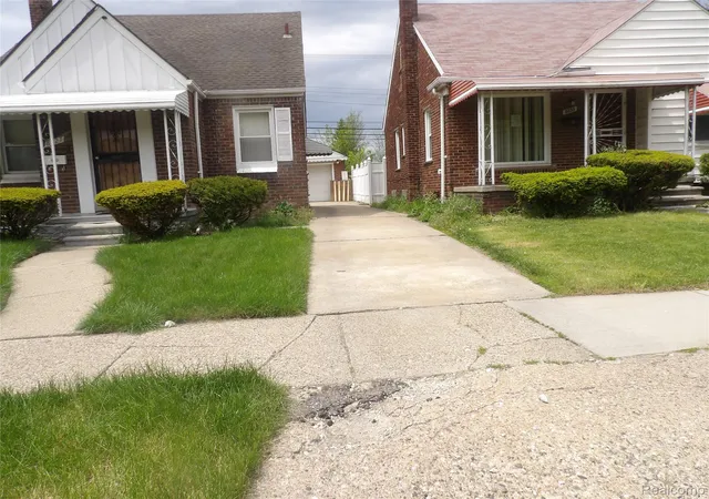 Photo 2 of Single family home for sale at 8235 Prest St, Detroit, MI 48228 | MLS# 20261035039 | Listing updated on 2026-08-07
