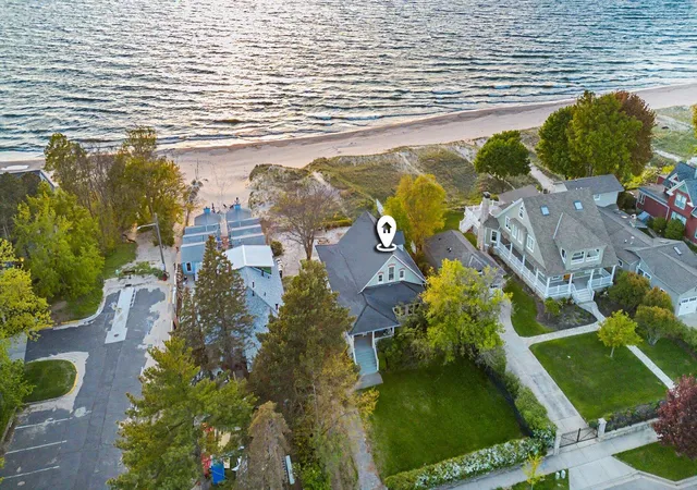 4th image of 409 N Shore Dr, South Haven, MI 49090 | MLS# 66026022515