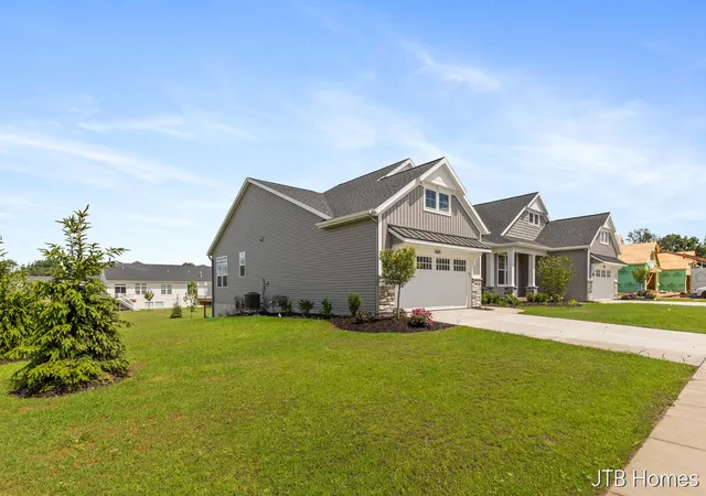 Photo 3 of Condo for sale at 7605 Brk Villa S #135, Allendale, MI 49401 | MLS# 65026022520 | Listing updated on 2026-09-04