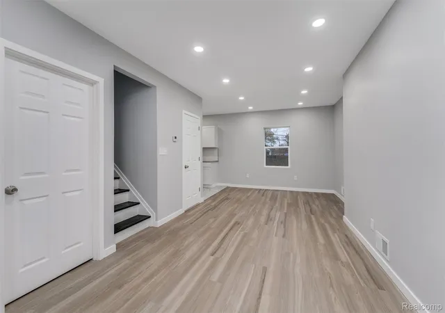 2nd image of 5590 Springfield St, Detroit, MI 48213 | MLS# 20261035114