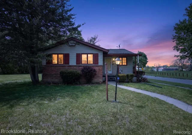 Homes for sale in Flint City Genesee, MI | 3921 Kellar Ave, Flint City Genesee, MI 48504 | MLS# 20261035145