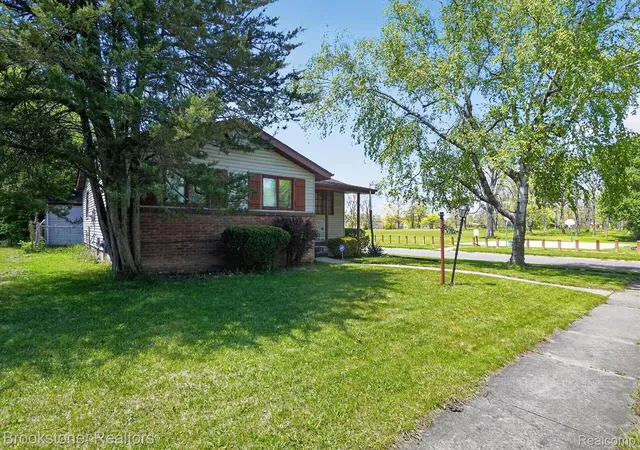 Homes for sale in Flint City Genesee, MI | 3921 Kellar Ave, Flint City Genesee, MI 48504 | MLS# 20261035145