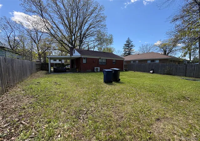 Photo 2 of Single family home for sale at 3022 Begole St, Flint, MI 48504 | MLS# 20261035157 | Listing updated on 2026-08-22