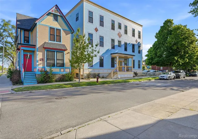 3rd image of 1786 W Willis St #1, Detroit, MI 48208 | MLS# 20261035195