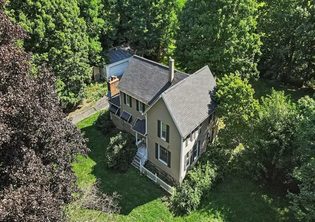 Photo 2 of Single family home for sale at 18300 14 Mile Rd, Battle Creek, MI 49014 | MLS# 66026022643 | Listing updated on 2026-08-20