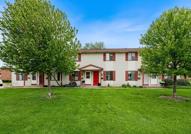 Homes for sale in Grand Rapids City Kent, MI | 2213 Newark Ave Se, Grand Rapids City Kent, MI 49507 | MLS# 65026022684