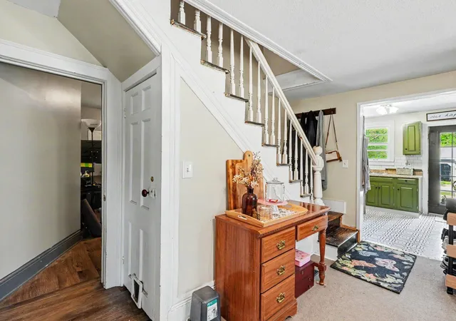 Photo 3 of Single family home for sale at 576 S Main St, Adrian, MI 49221 | MLS# 81026022740 | Listing updated on 2026-05-23