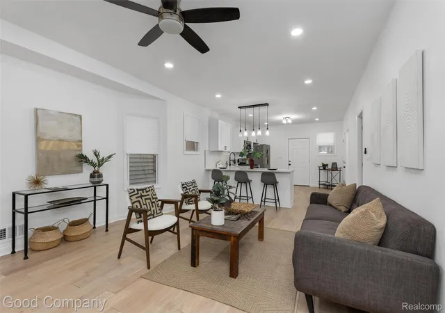 Photo 3 of Condo for sale at 2143 Townsend St, Detroit, MI 48214 | MLS# 20261035358 | Listing updated on 2026-07-06