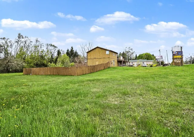 18th image of 20 E Remus Rd, Mount Pleasant, MI 48858 | MLS# 79080068323