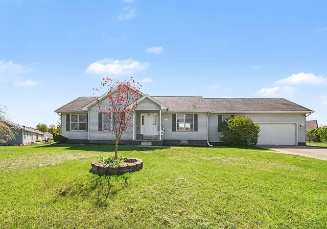 1st image of 5888 Cobblestone Dr, North Branch, MI 48461 | MLS# 61050207847