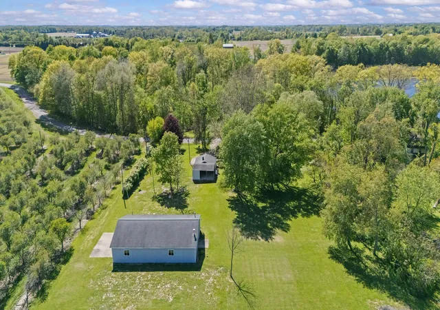 Photo 2 of Single family home for sale at 8498 Lake Rd, Berrien Center, MI 49102 | MLS# 69026022856 | Listing updated on 2026-09-06