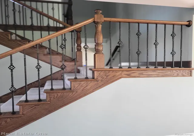 24th image of 25 Florence Dr, Troy, MI 48098 | MLS# 20261035496