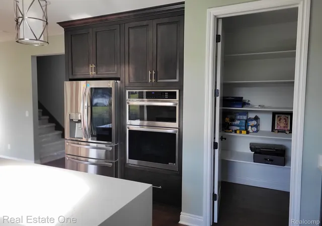 4th image of 25 Florence Dr, Troy, MI 48098 | MLS# 20261035496